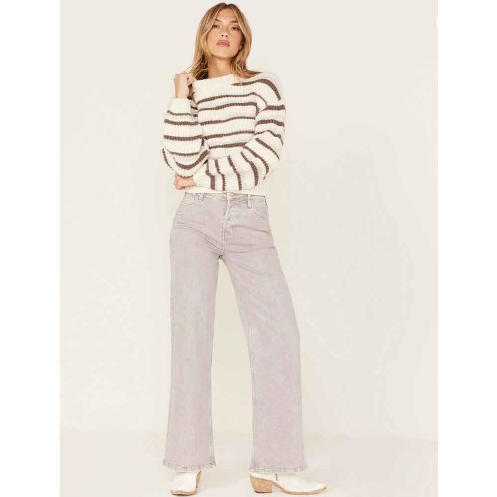 Cleo and Wolf Boot Barn Light Purple High Rise Loose Jeans Size 27